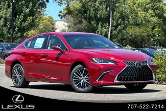 New 2025 Lexus ES 300h w/ Premium Package image 1