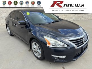Used 2015 Nissan Altima 2.5 SL w/ Technology Package image 1