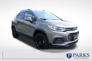 Used 2022 Chevrolet Trax LT w/ Sport Edition image 1