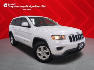 Used 2015 Jeep Grand Cherokee Laredo image 1