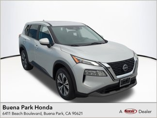 Used 2023 Nissan Rogue SV image 1
