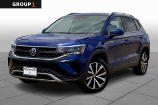 Used 2022 Volkswagen Taos SE image 1