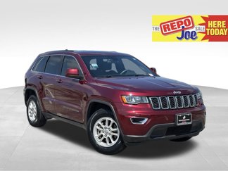 Used 2018 Jeep Grand Cherokee Laredo image 1