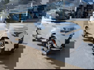 New 2025 Kia Soul S image 1