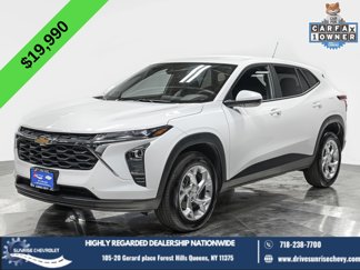 Used 2024 Chevrolet Trax LS w/ LS Convenience Package image 1