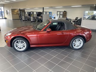 Used 2010 MAZDA MX-5 Miata Sport image 1