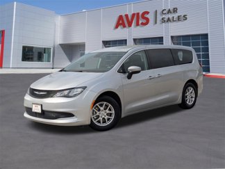 Used 2023 Chrysler Voyager LX image 1