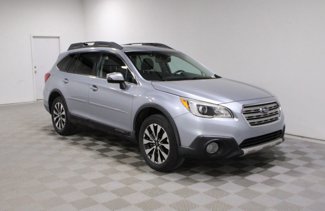 Used 2017 Subaru Outback 2.5i Limited image 1