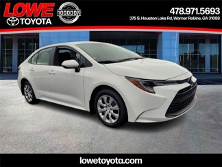 Certified 2025 Toyota Corolla LE image 1