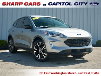 Used 2022 Ford Escape SE w/ SE Sport Appearance Package image 1