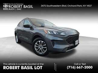 Used 2021 Ford Escape SE w/ Cold Weather Package image 1