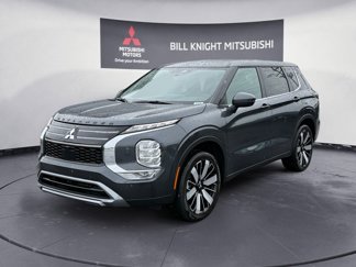 New 2025 Mitsubishi Outlander SE image 1