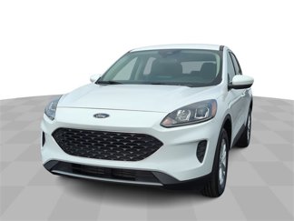 Used 2020 Ford Escape SE image 1