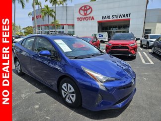 Used 2016 Toyota Prius Three image 1