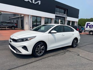 Used 2023 Kia Forte LXS image 1
