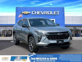Certified 2024 Chevrolet Trax RS w/ Driver Confidence Package image 1