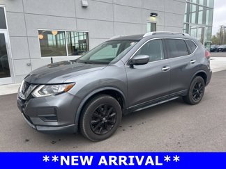 Used 2018 Nissan Rogue SV image 1