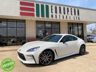 Used 2023 Toyota GR86 image 1