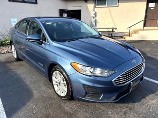 Used 2019 Ford Fusion SE image 1