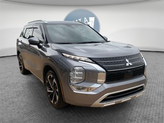 Used 2022 Mitsubishi Outlander SEL image 1