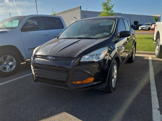 Used 2016 Ford Escape S image 1