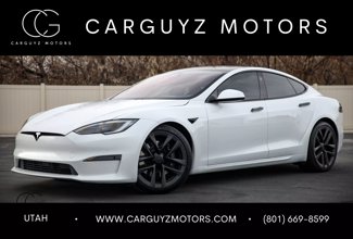 Used 2023 Tesla Model S Standard Range image 1