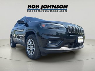 Used 2019 Jeep Cherokee Latitude Plus w/ Cold Weather Group image 1
