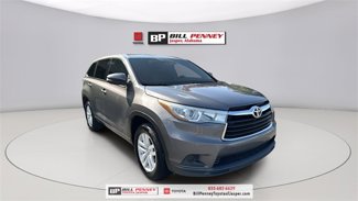 Used 2015 Toyota Highlander LE image 1