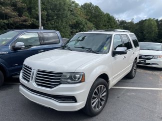 Used 2015 Lincoln Navigator 4WD image 1