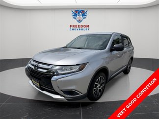 Used 2018 Mitsubishi Outlander ES image 1