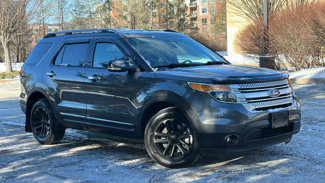 Used 2015 Ford Explorer XLT image 1