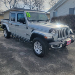 Used 2023 Jeep Gladiator Sport image 1