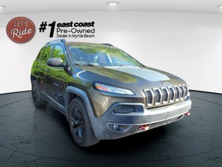 Used 2015 Jeep Cherokee Trailhawk w/ Comfort/Convenience Group image 1