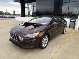 Used 2019 Ford Fusion SE image 1