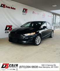 Used 2020 Ford Fusion SE image 1