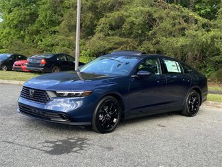 New 2025 Honda Accord SE image 1