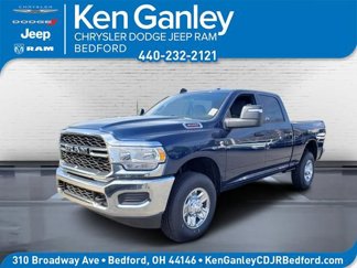 New 2024 RAM 3500 Tradesman w/ Chrome Appearance Group image 1