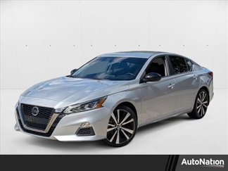 Used 2022 Nissan Altima 2.5 SR image 1