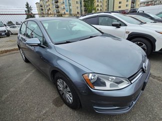 Used 2015 Volkswagen Golf Launch Edition image 1