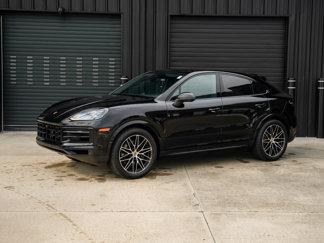 Certified 2024 Porsche Cayenne Coupe image 1