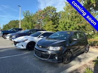 Used 2017 Chevrolet Sonic LT w/ Convenience Package image 1