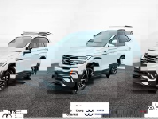 Used 2022 Volkswagen Tiguan S image 1
