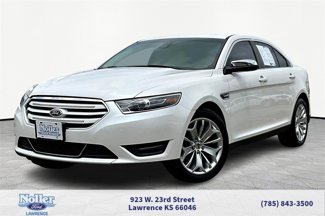 Used 2019 Ford Taurus Limited image 1