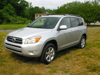 Used 2008 Toyota RAV4 Limited image 1