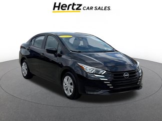 Used 2024 Nissan Versa S image 1
