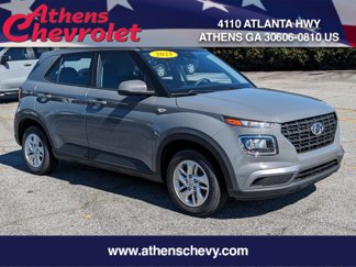 Used 2021 Hyundai Venue SE image 1