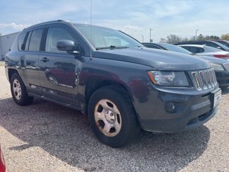 Used 2014 Jeep Compass Sport image 1