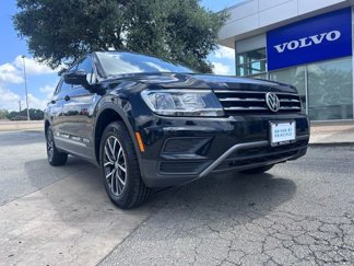 Used 2020 Volkswagen Tiguan SE w/ Panoramic Sunroof Package image 1