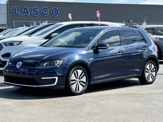 Used 2016 Volkswagen e-Golf SEL Premium w/ Driver Assistance Package image 1