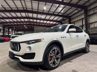 Used 2017 Maserati Levante image 1
